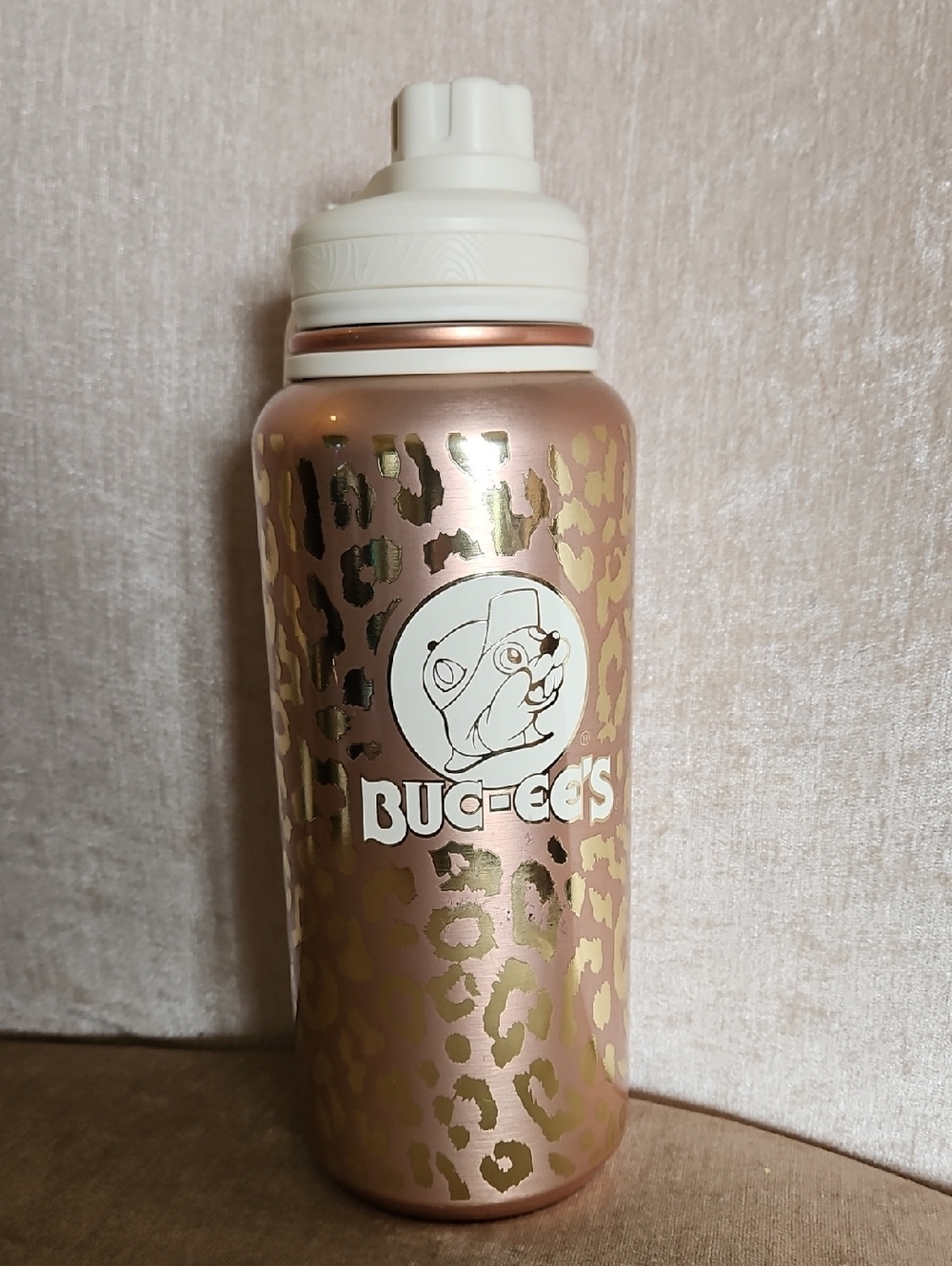 Bucee's Rose Gold Leopard Stainless Bottle With White Cap